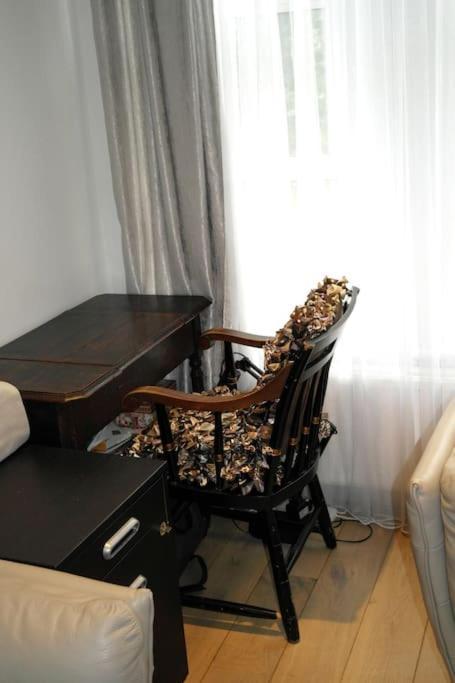 2 Bed Room Flat Near Westfield, West London Exterior photo